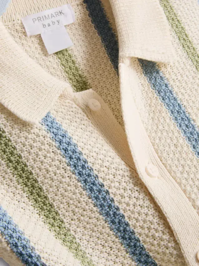 0-12 luni | Set compus din cămășă polo din tricot cu dungi și pantaloni scurți 0-12 luni | Set compus din cămășă polo din tricot cu dungi și pantaloni scurți