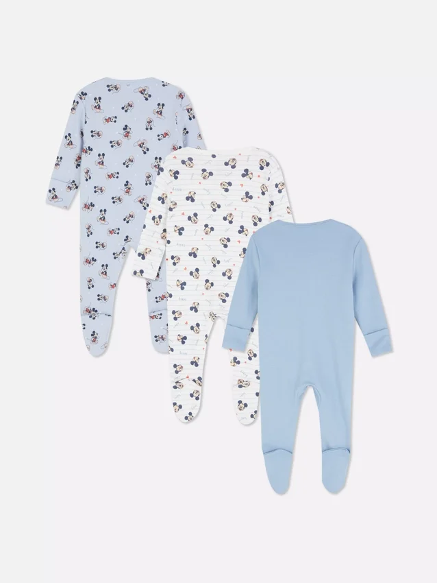 0-24 luni | Set de 3 pijamale cu capse cu Mickey Mouse de la Disney 0-24 luni | Set de 3 pijamale cu capse cu Mickey Mouse de la Disney