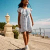 1,5-12 ani | rochie smock brodată cu motive florale „The Edit” 1,5-12 ani | rochie smock brodată cu motive florale „The Edit”