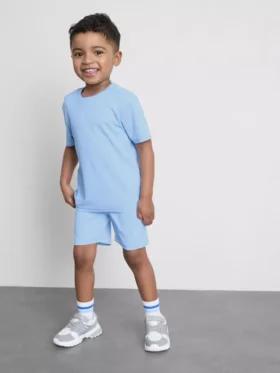 1,5–7 ani | set de cămăși și pantaloni scurți sport 1,5–7 ani | set de cămăși și pantaloni scurți sport