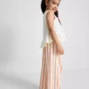 1,5-8 ani | Set compus din bluză cu peplum brodată și pantaloni 1,5-8 ani | Set compus din bluză cu peplum brodată și pantaloni