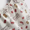 1,5–8 ani | Set compus din bluză și Pantaloni Scurți Hello Kitty 1,5–8 ani | Set compus din bluză și Pantaloni Scurți Hello Kitty