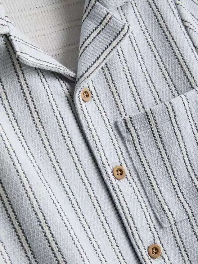 1,5-8 ani | Set compus din cămășă din tricot cu dungi și pantaloni scurți 1,5-8 ani | Set compus din cămășă din tricot cu dungi și pantaloni scurți
