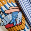 1,5-8 ani | Set de cămăși și pantaloni scurți cu imprimeu sardine 1,5-8 ani | Set de cămăși și pantaloni scurți cu imprimeu sardine