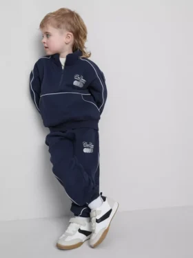 1,5-8 ani | Set hanorac cu guler în formă de pâlnie și pantaloni de Trening 1,5-8 ani | Set hanorac cu guler în formă de pâlnie și pantaloni de Trening