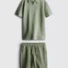 7-15 ani | Set compus din cămășă polo texturată și Pantaloni Scurți 7-15 ani | Set compus din cămășă polo texturată și Pantaloni Scurți