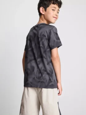 7-15 ani | Set de tricou și pantaloni scurți sport
