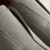 Adidași fără șireturi, cu talpă joasă