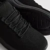 Adidași fără șireturi, cu talpă joasă