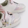 Adidași joși cu Minnie Mouse de la Disney