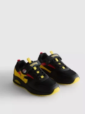 Adidași Pokemon cu lumini la teniși