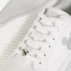 Adidași strălucitori cu Mickey Mouse de la Disney