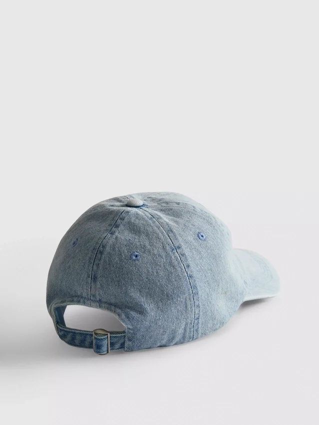 Șapcă din denim cu inițială Șapcă din denim cu inițială