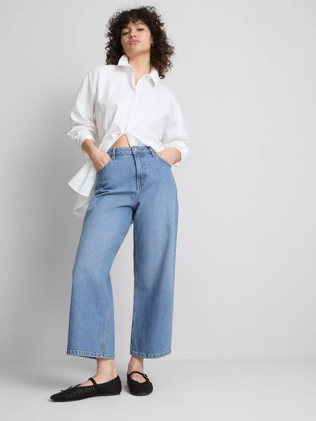 Blugi cropped din denim cu croi larg Blugi cropped din denim cu croi larg