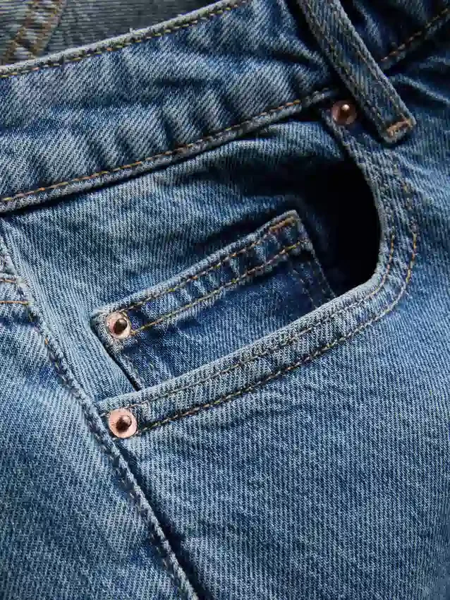 Blugi din denim cu talie joasă, croi drept și lejer Blugi din denim cu talie joasă, croi drept și lejer