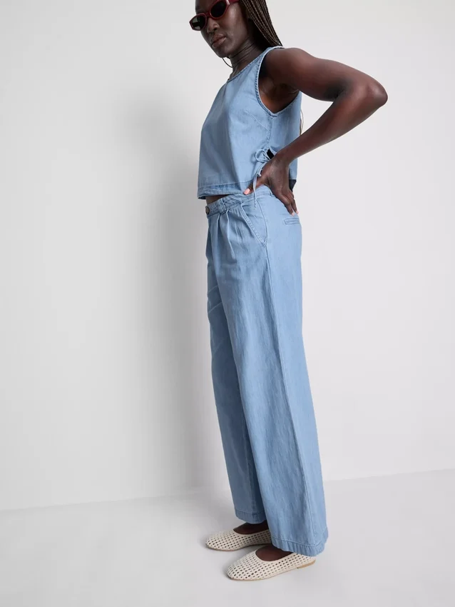 Blugi din denim de bumbac, cu croi larg și pliuri Blugi din denim de bumbac, cu croi larg și pliuri