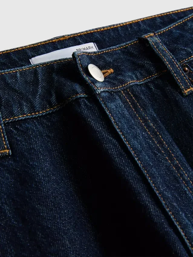 Blugi din denim de bumbac cu talie medie și croi drept Blugi din denim de bumbac cu talie medie și croi drept