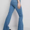 Blugi din denim de bumbac, cu talie medie și croi evazat Blugi din denim de bumbac, cu talie medie și croi evazat