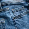 Blugi din denim de bumbac, cu talie medie și croi evazat Blugi din denim de bumbac, cu talie medie și croi evazat