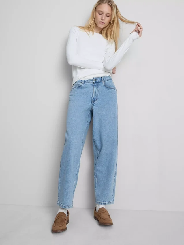 Blugi din denim de bumbac, cu talie înaltă și croi conic Blugi din denim de bumbac, cu talie înaltă și croi conic