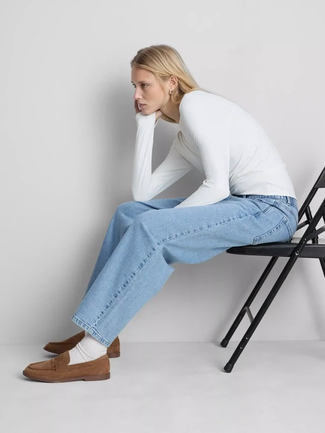 Blugi din denim de bumbac, cu talie înaltă și croi conic Blugi din denim de bumbac, cu talie înaltă și croi conic
