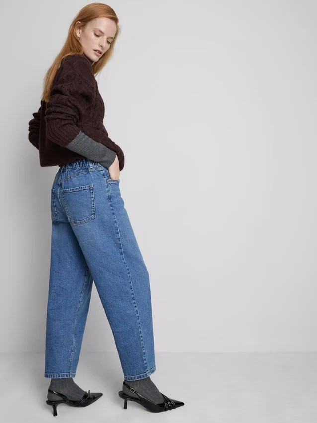 Blugi din denim de bumbac, cu talie înaltă și croi conic Blugi din denim de bumbac, cu talie înaltă și croi conic
