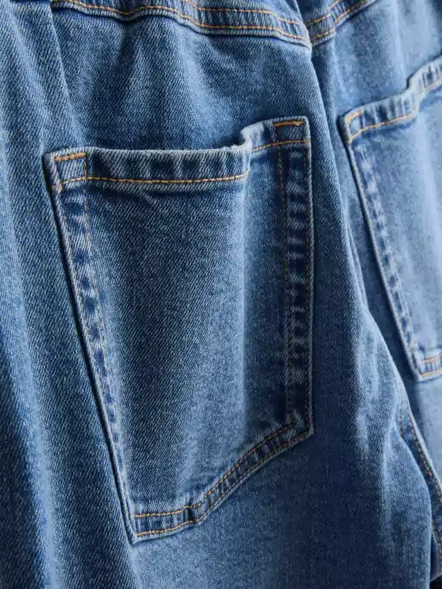 Blugi din denim de bumbac, cu talie înaltă și croi conic Blugi din denim de bumbac, cu talie înaltă și croi conic