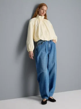 Blugi din denim de bumbac de calitate superioară, cu croi evazat