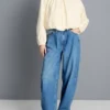 Blugi din denim de bumbac de calitate superioară, cu croi evazat Blugi din denim de bumbac de calitate superioară, cu croi evazat