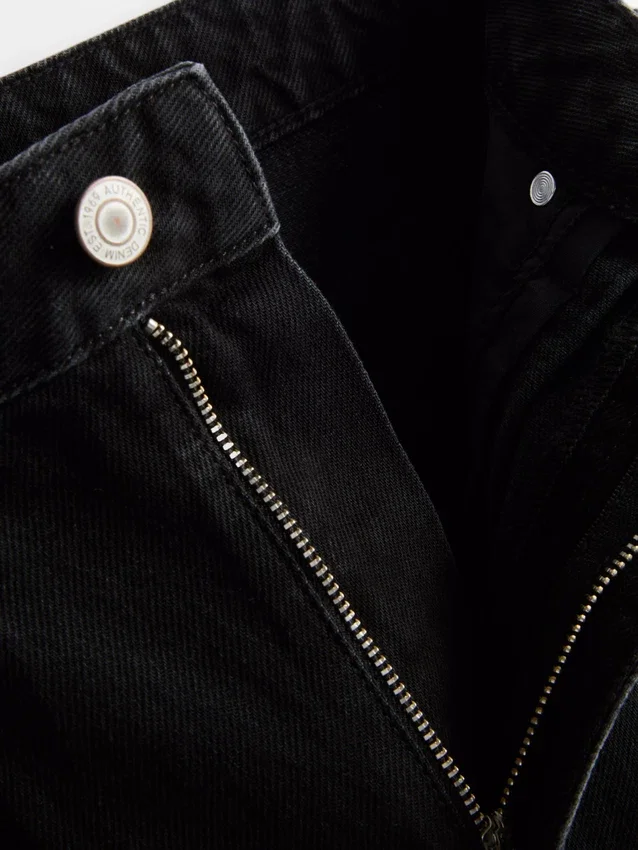 Blugi din denim de bumbac de calitate superioară, cu croi evazat Blugi din denim de bumbac de calitate superioară, cu croi evazat