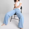 Blugi din denim de bumbac, talie medie, croi larg Blugi din denim de bumbac, talie medie, croi larg