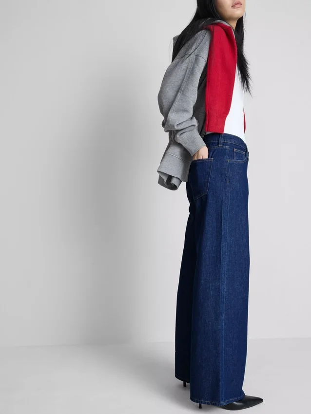 Blugi din denim de bumbac, talie medie, croi larg Blugi din denim de bumbac, talie medie, croi larg