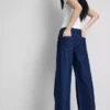 Blugi din denim de bumbac, talie medie, croi larg Blugi din denim de bumbac, talie medie, croi larg