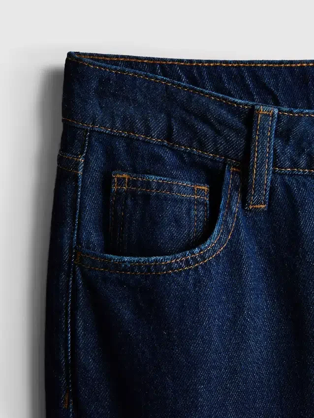 Blugi din denim de bumbac, talie medie, croi larg Blugi din denim de bumbac, talie medie, croi larg