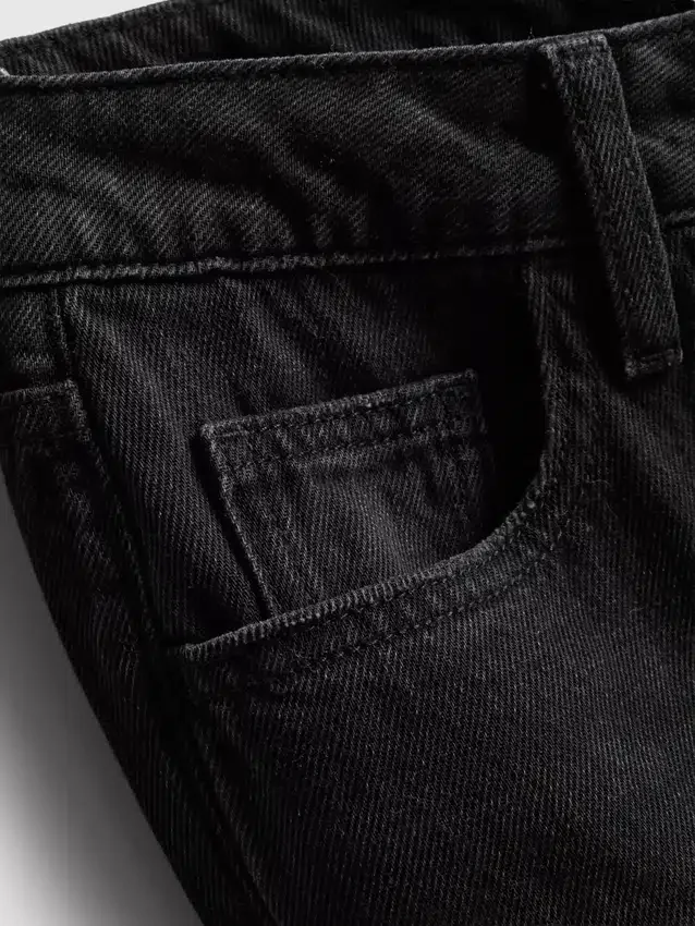 Blugi din denim de bumbac, talie medie, croi larg Blugi din denim de bumbac, talie medie, croi larg