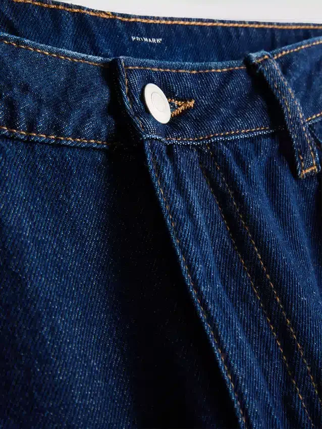 Blugi din denim de bumbac, talie medie, croi larg Blugi din denim de bumbac, talie medie, croi larg