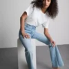 Blugi din denim de bumbac, talie medie, evazați Blugi din denim de bumbac, talie medie, evazați