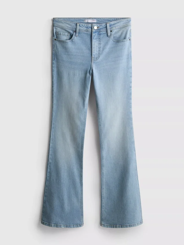 Blugi din denim de bumbac, talie medie, evazați Blugi din denim de bumbac, talie medie, evazați