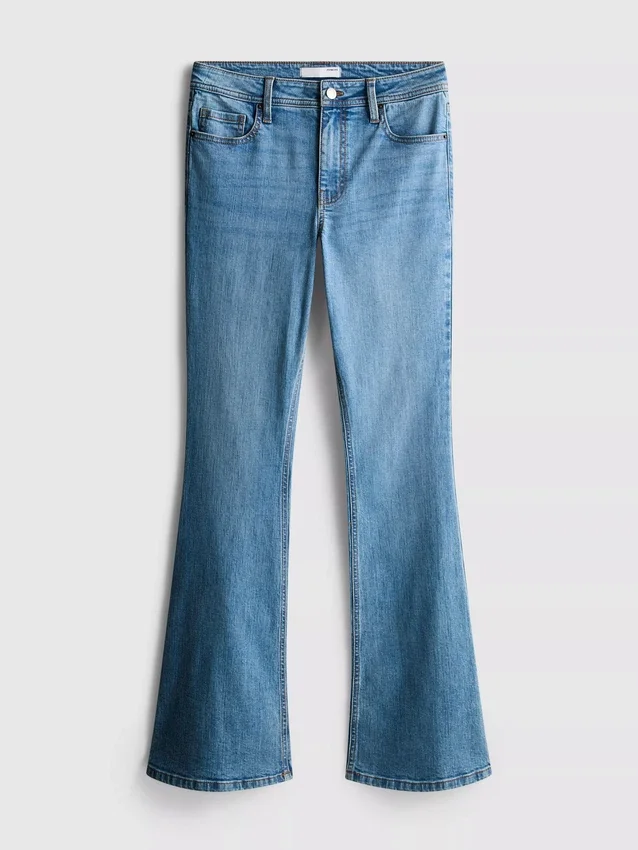 Blugi din denim de bumbac, talie medie, evazați Blugi din denim de bumbac, talie medie, evazați