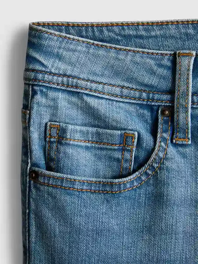 Blugi din denim de bumbac, talie medie, evazați Blugi din denim de bumbac, talie medie, evazați