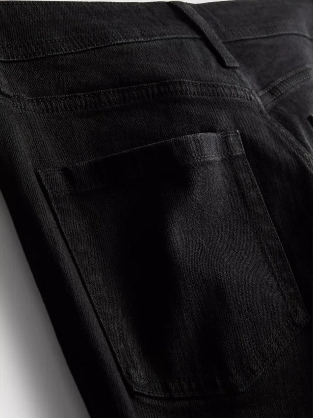 Blugi din denim de bumbac, talie medie, evazați Blugi din denim de bumbac, talie medie, evazați