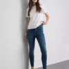 Blugi skinny cu talie înaltă de ultimă generație Blugi skinny cu talie înaltă de ultimă generație