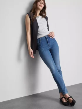 Blugi skinny cu talie înaltă de ultimă generație