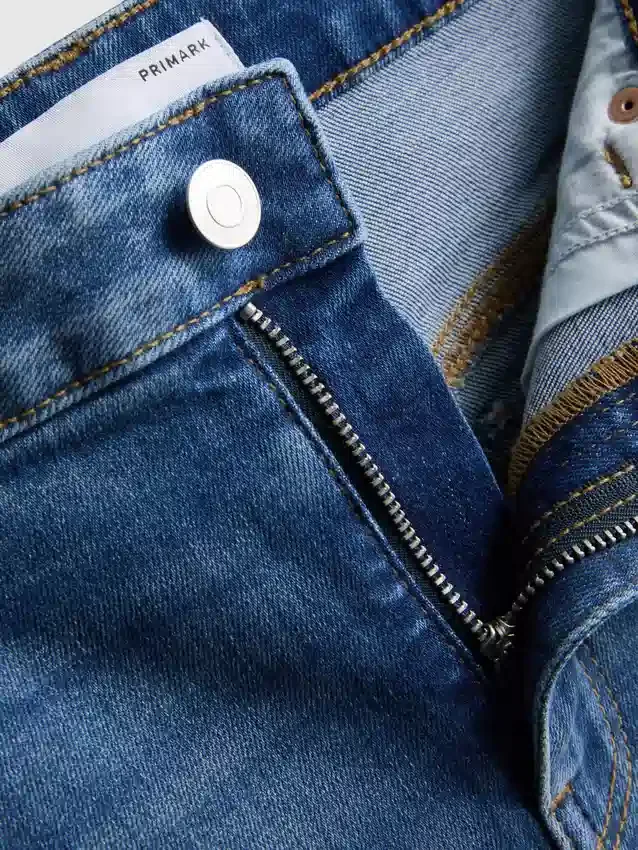 Blugi skinny cu talie înaltă de ultimă generație Blugi skinny cu talie înaltă de ultimă generație