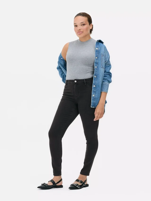 Blugi skinny Essential cu talie medie | croială normală Blugi skinny Essential cu talie medie | croială normală