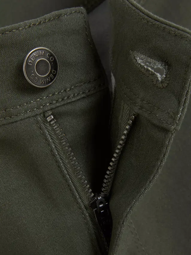 Blugi skinny Essential cu talie medie | croială normală Blugi skinny Essential cu talie medie | croială normală