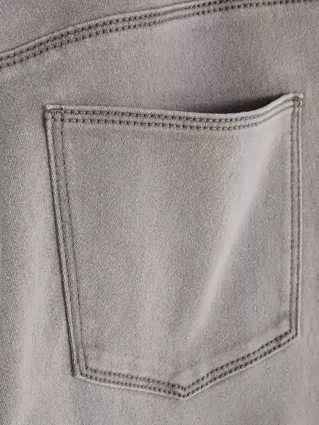 Blugi skinny Essential cu talie medie | croială normală Blugi skinny Essential cu talie medie | croială normală