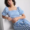 Bluză cu mâneci bufante în dungi și decolteu bardot Bluză cu mâneci bufante în dungi și decolteu bardot