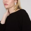 Bluză cu mâneci lungi, guler barcă și pliuri