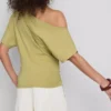 Bluză cu umeri decupați și volane Paula Echevarría